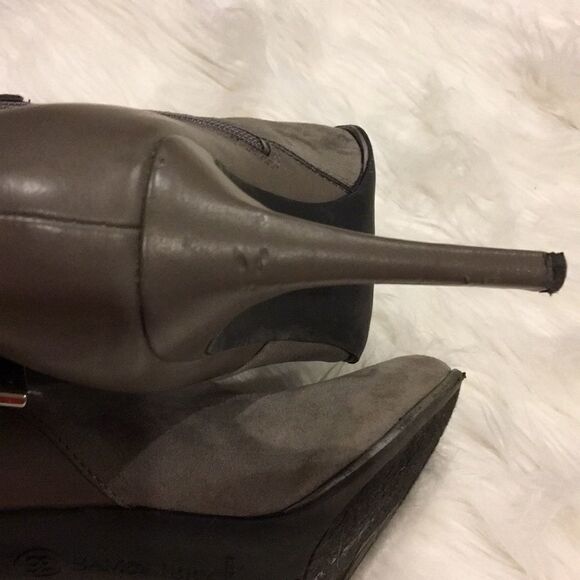 Sam & Libby Two Texture Heeled  Ankle Boots 8 1/2 - Picture 5 of 7